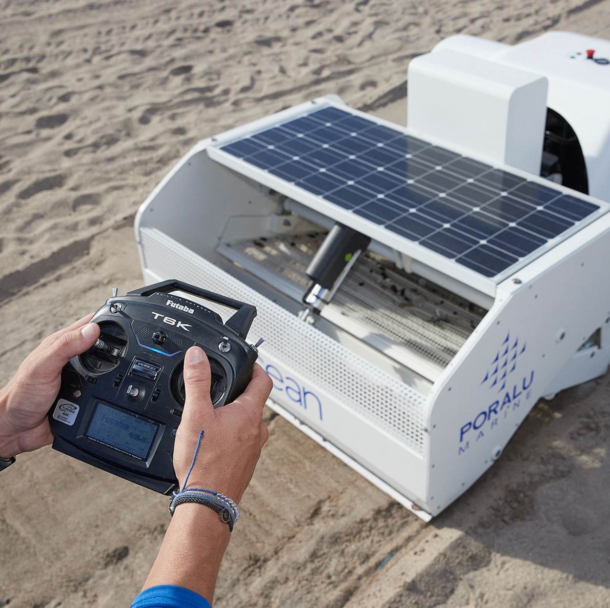  BeBot;robot;beach;clean;rubbish;trash;plastic;solar powered;remote 