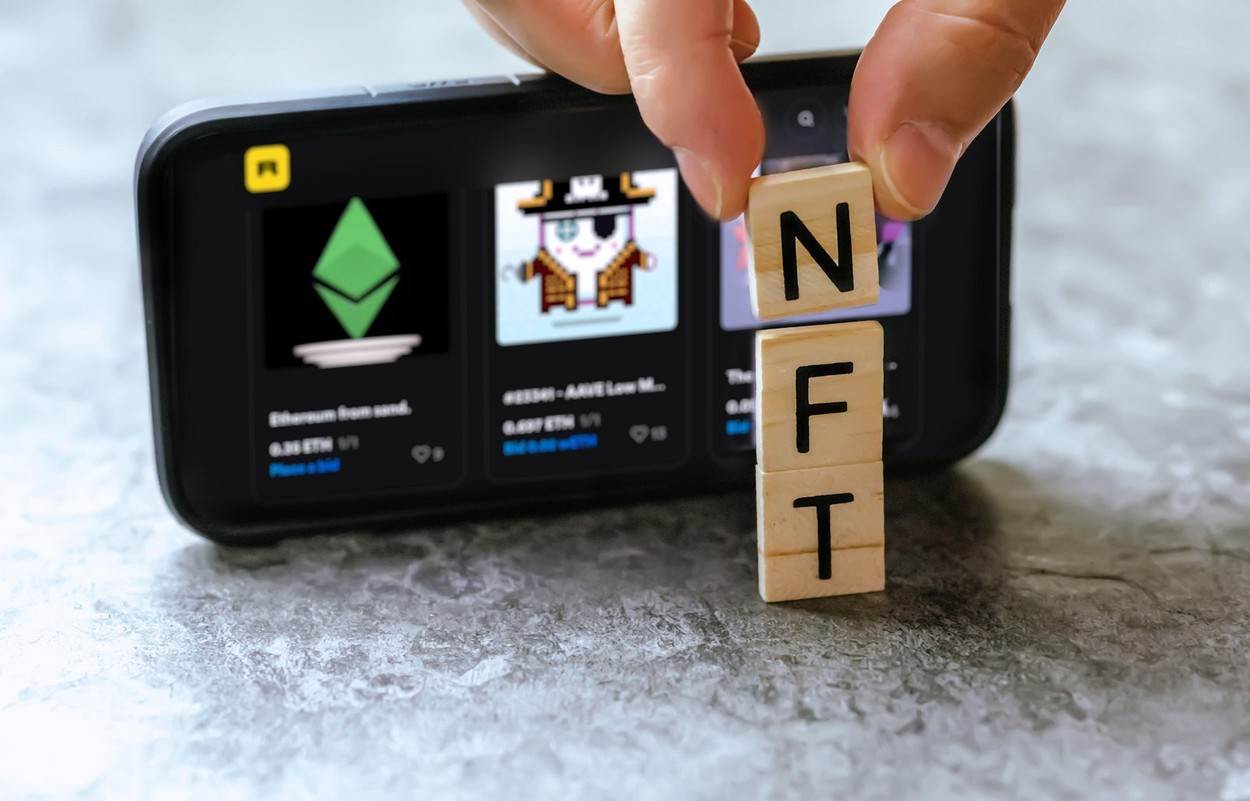  Non-fungible tokens nft (1) 
