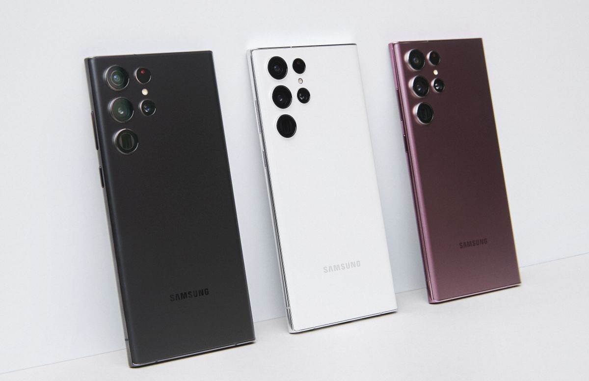  Samsung Galaxy S22 Ultra (2).jpg 