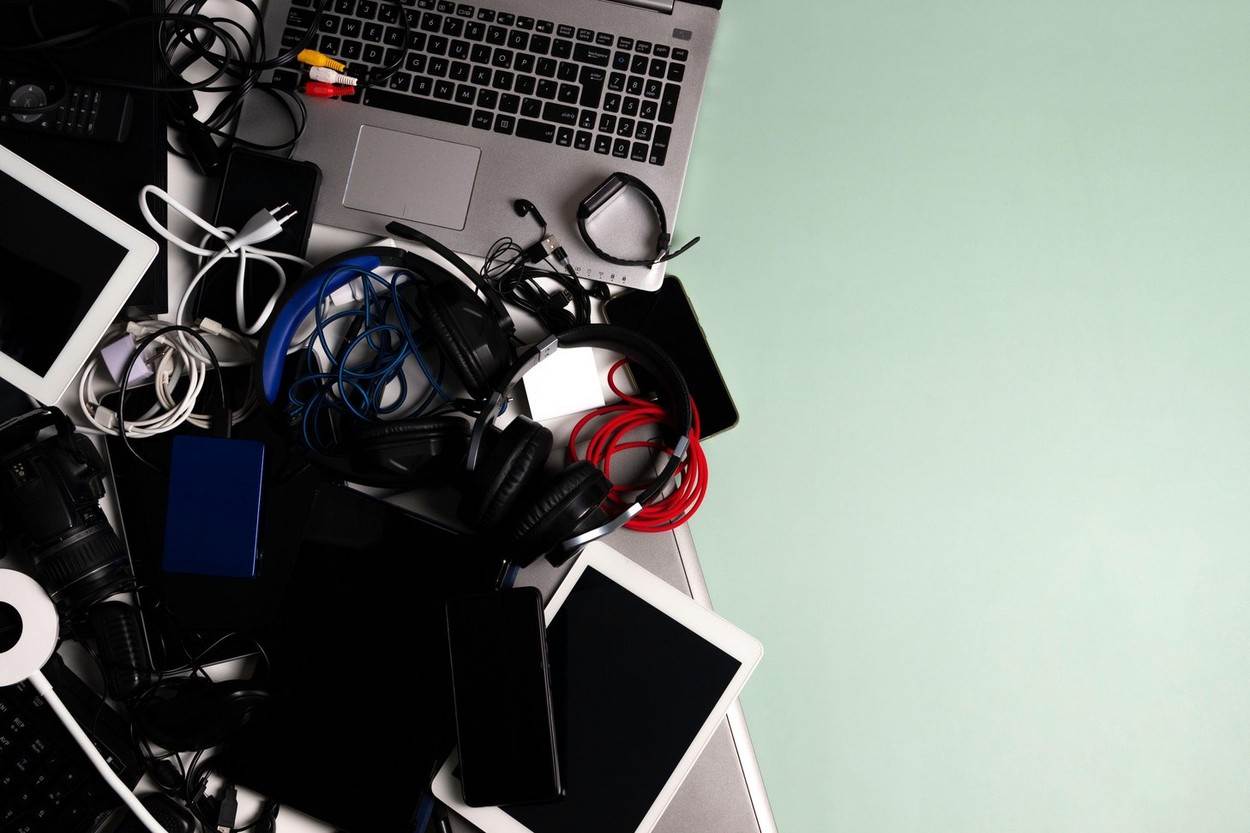  Recikliranje stari laptop (2).jpg 