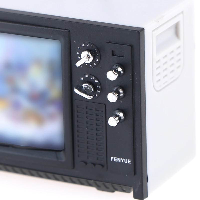  Retro mini portable televizor (11).jpg 