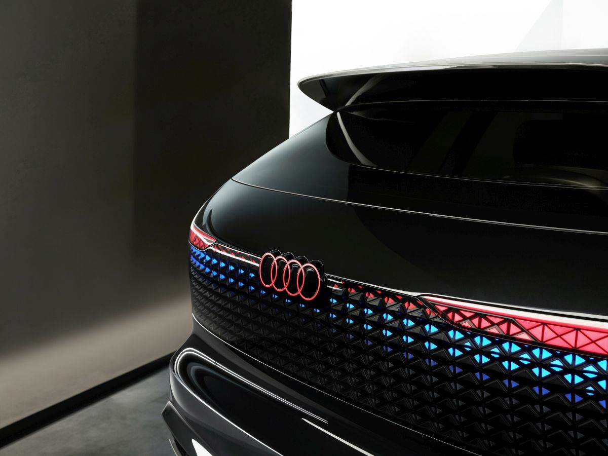  Audi urbansphere concept (3).jpg 