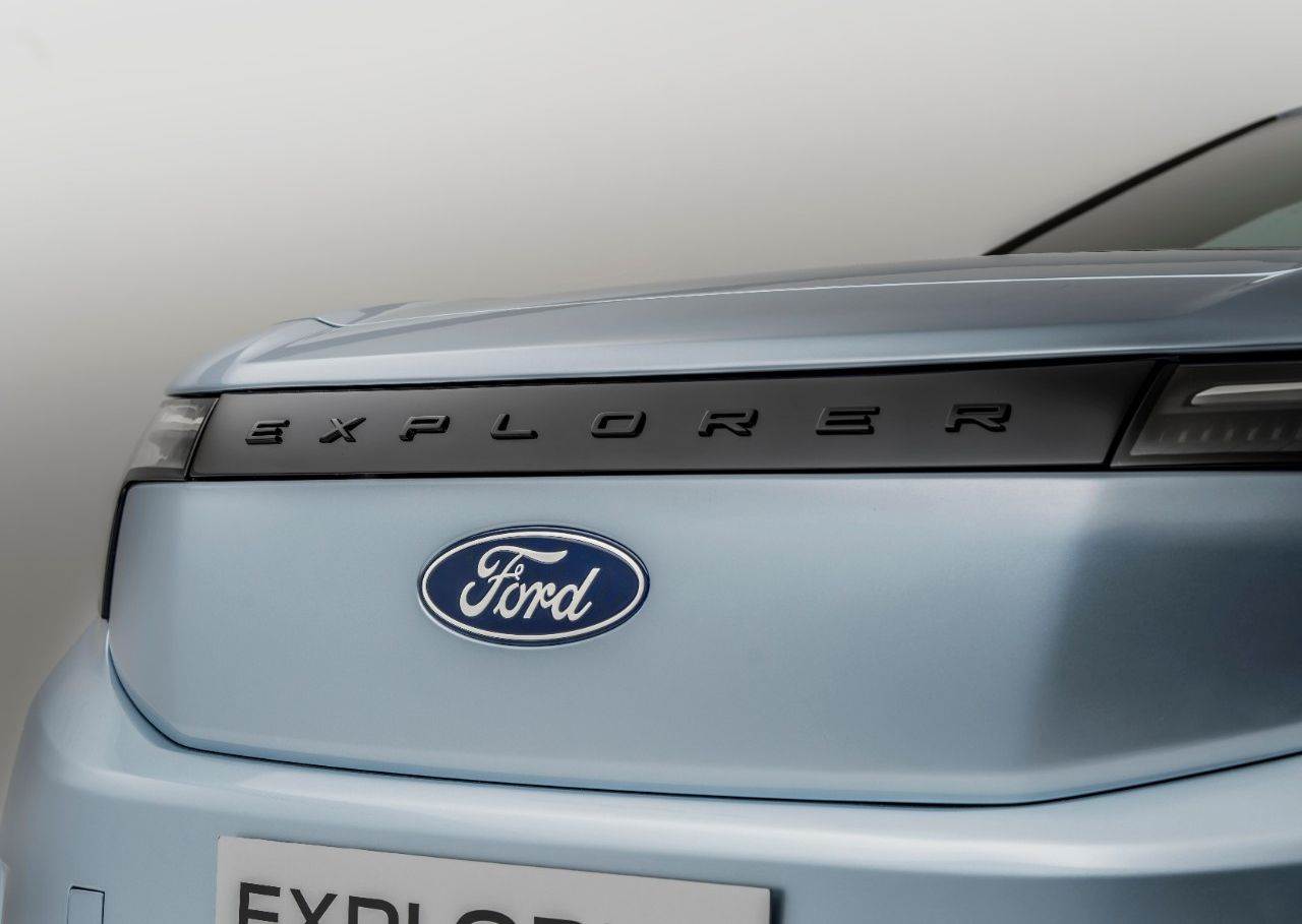  Ford Explorer electric (5).jpg 