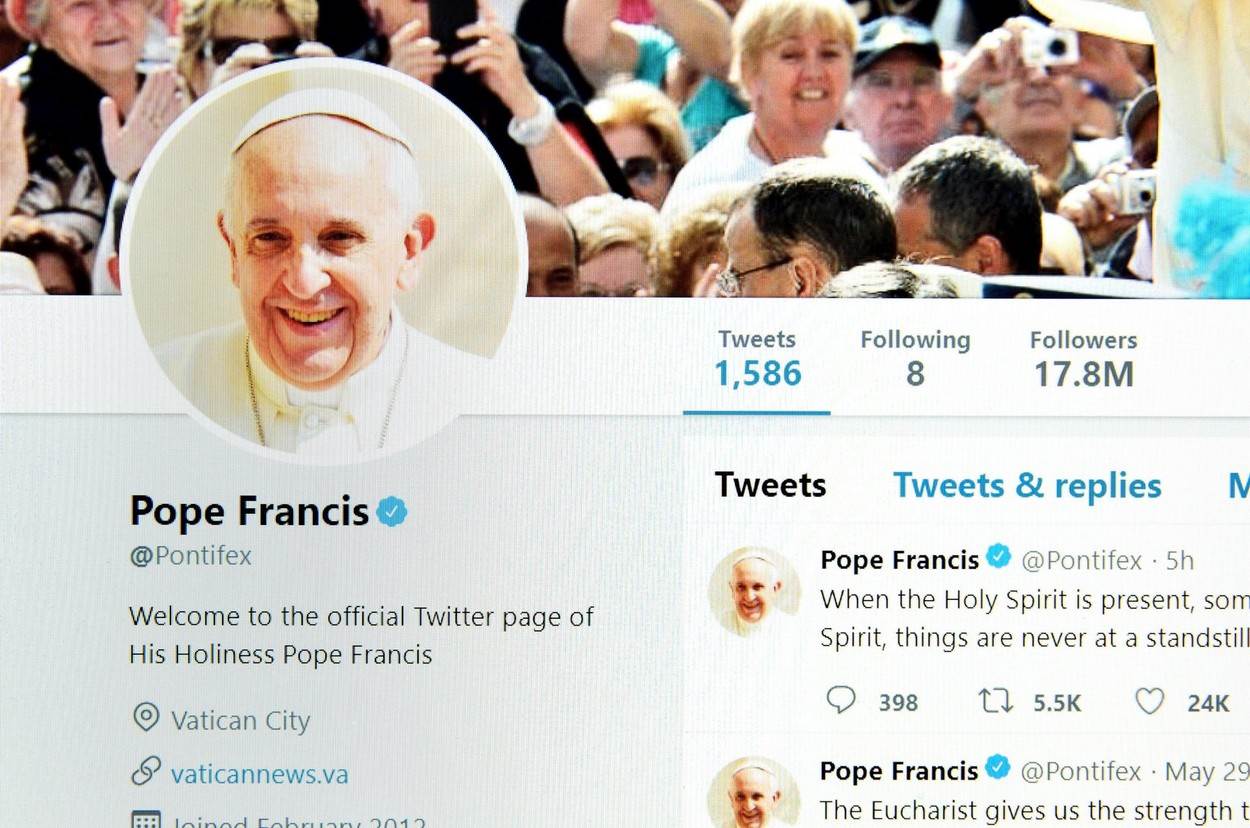  Papa Franjo, Twitter (1).jpg 