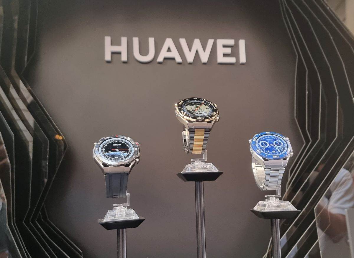  Huawei Watch Ultimate Gold Edition, Barcelona.jpg 