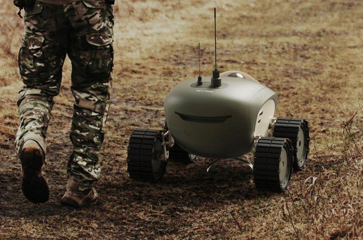 robot Warden čisti nagazne mine (5).jpg 