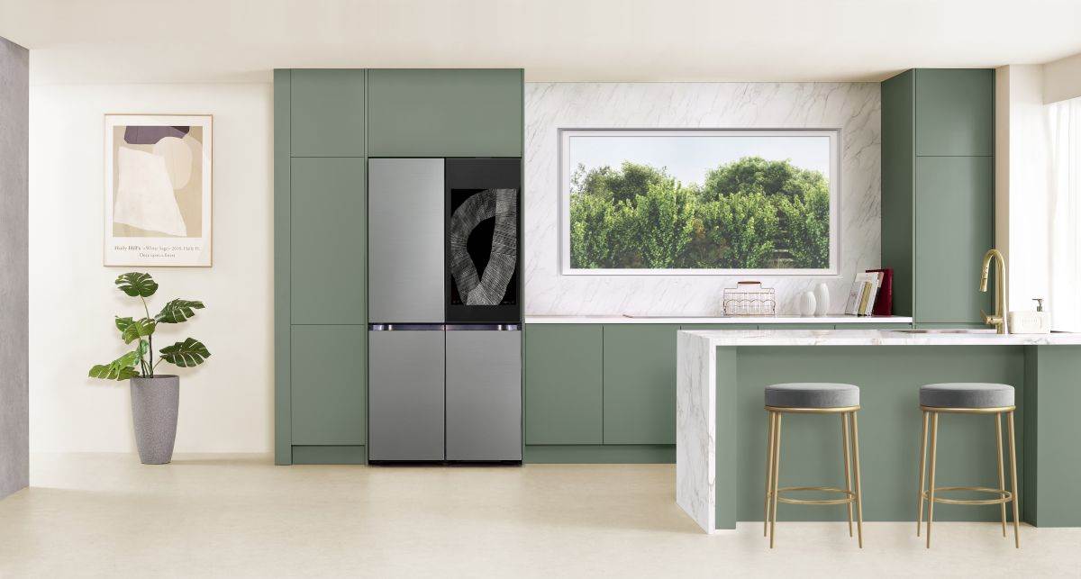 Samsung Kitchen with Bespoke 4-Door Flex Refrigerator with AI Family Hub+ (2).jpg 