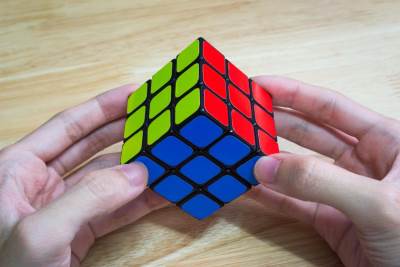 Rubikova kocka (4).jpg 