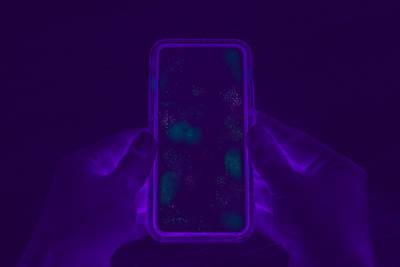 Bakterije pametni telefon.jpg 
