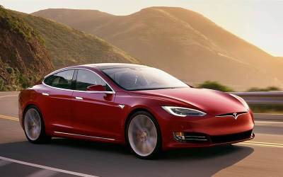 Tesla Model S Plaid.jpg 
