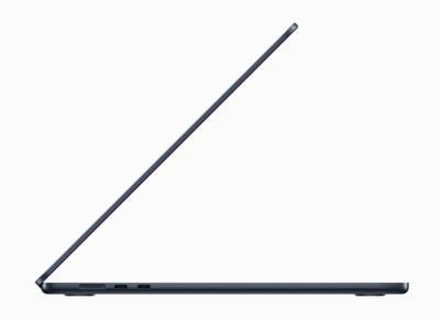 Apple MacBook Air 15,3 inča (9).jpg 