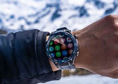 Huawei Watch Ultimate Mount Everest_04.jpg 